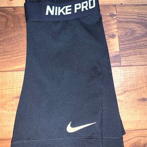 Nike shorts 🖤